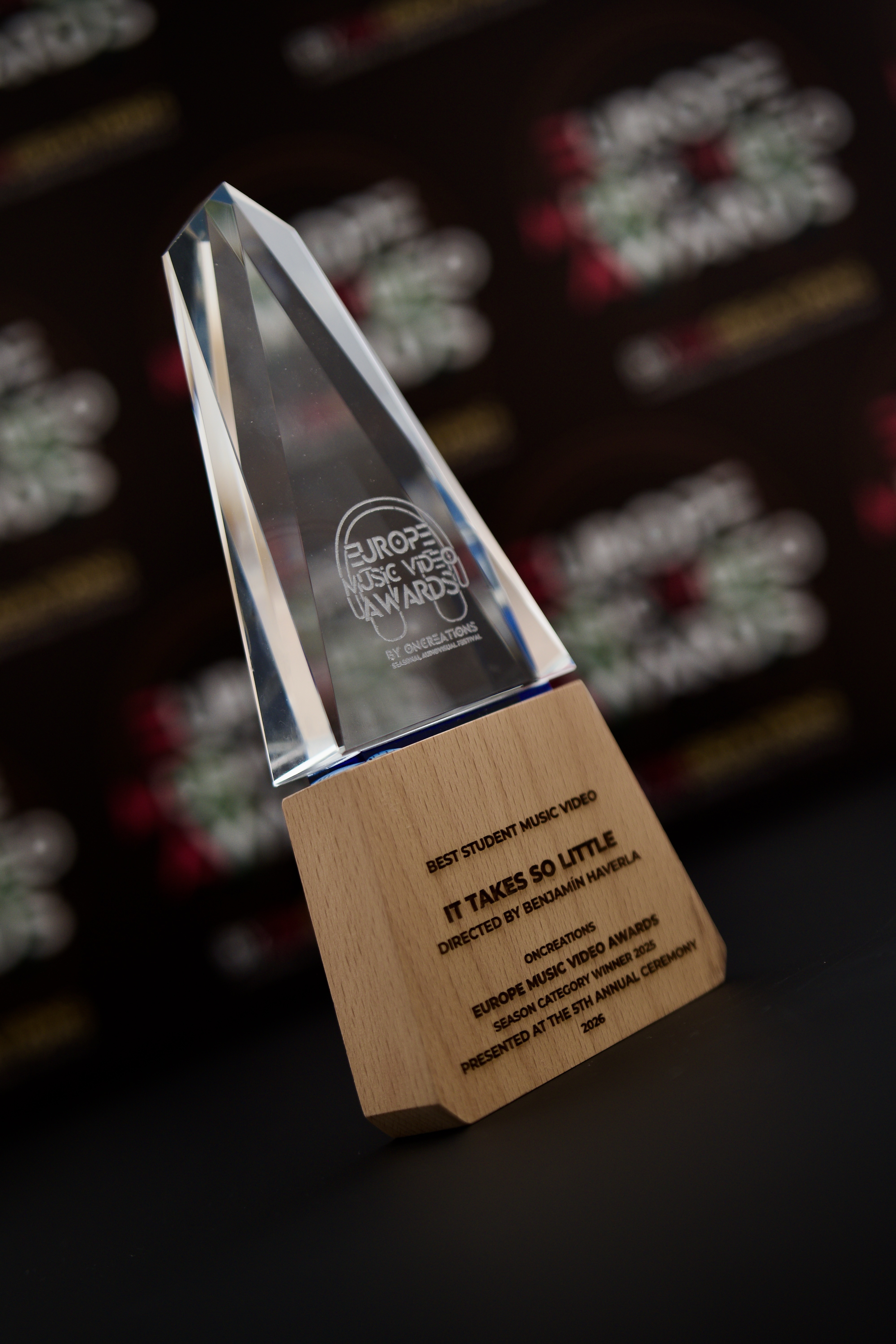 TROPHY 3gen. official